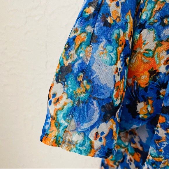 LulaRoe NWT Blue Floral Kids Kimono - Picture 2 of 8